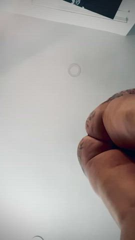 ass big ass face sitting onlyfans gif