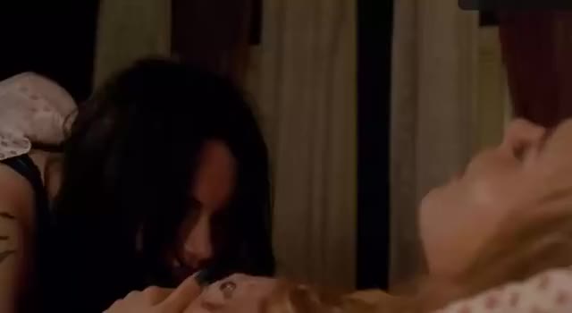 Laura Prepon Nude - www.redbled.com