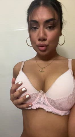 big arab tits and a cute 19yo teen face, what more do u need