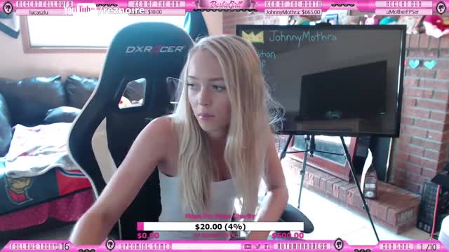 Sexyyy Ass!! With Barbiegirll - Twitch Streamer