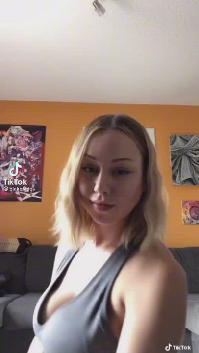 Big Ass Teen TikTok Twerking gif