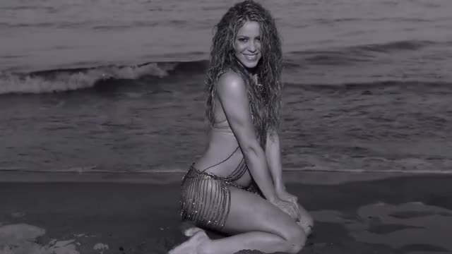 Shakira Maluma - Clandestino (Official Video)