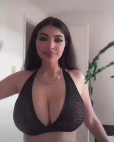 big tits boobs bouncing tits bra gif