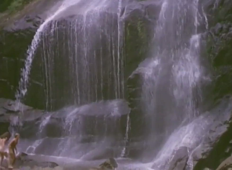Waterfalls (Denise Dumont, Rosina Malbouisson &amp; ? - Filhos e Amantes (BR1981))