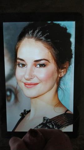 brunette celebrity cum cumshot facial shailene woodley tribute gif