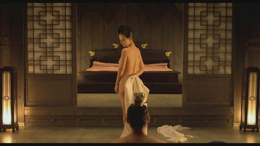 Asian Ass Celebrity Korean Nude Softcore Tease Teasing gif