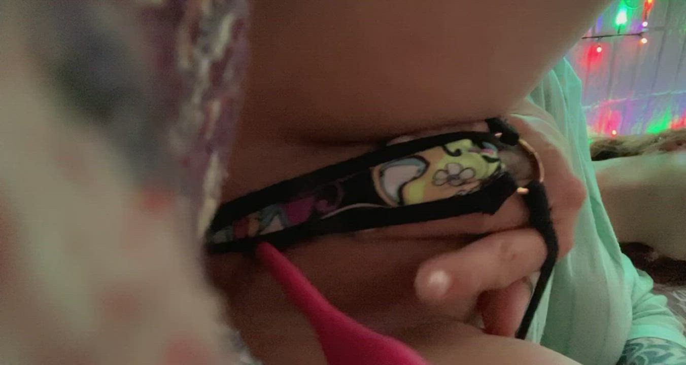 Fingering Masturbating Sex Toy gif