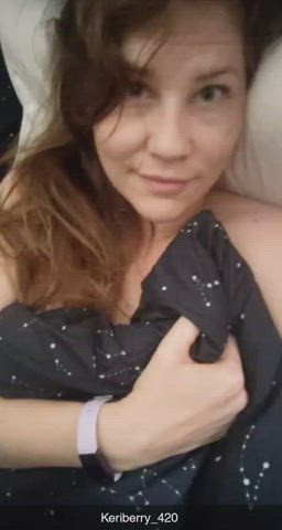 Anyone into morning milf? I just woke up, would you fuck me? (f) 39