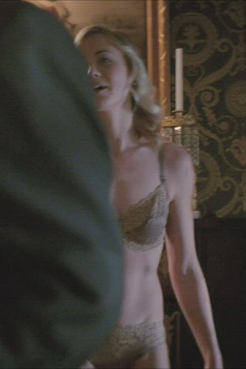 blonde bra yvonne strahovski gif