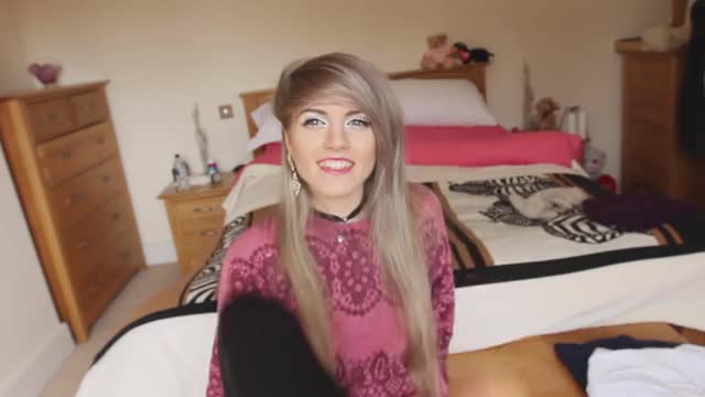 Marina Joyce Feet Soles Close-up