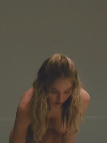 big tits nude pussy sydney sweeney gif