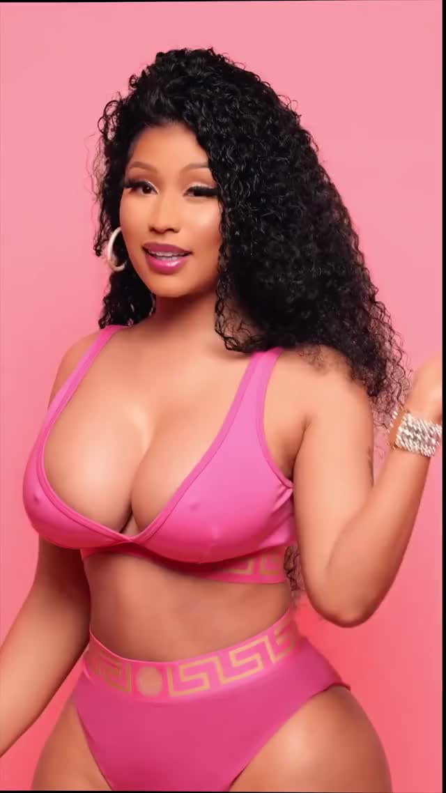 nicki wobble jiggle 1