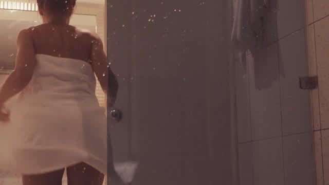 bath bathroom homemade masturbating model nsfw onlyfans gif