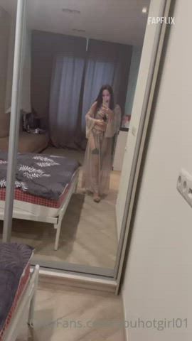 milf nipslip onlyfans russian gif