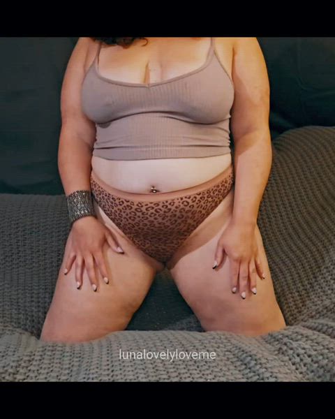 bbw big tits chubby curvy fluffy hotwife latina thick thick thighs belly gif