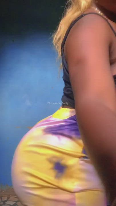 african big ass booty gif