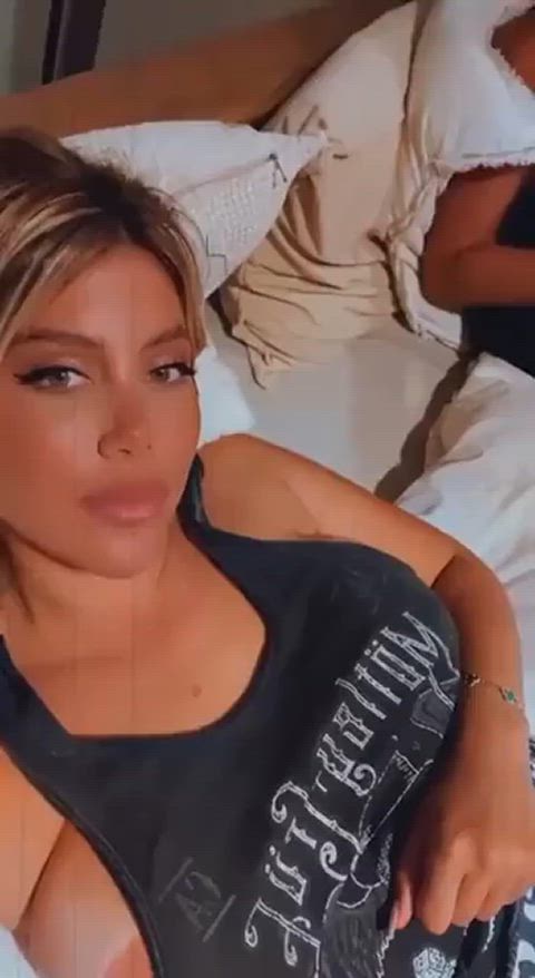 big tits dirty blonde model natural tits nipple nipslip gif