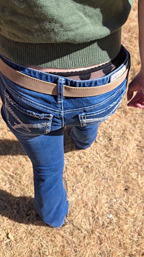 amateur ass ass spread asshole bubble butt country girl jeans nsfw round butt tight