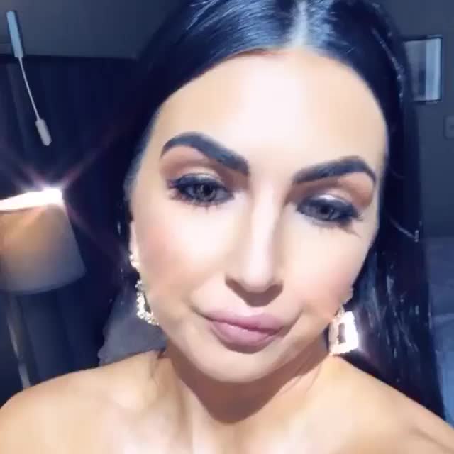 Billie Kay - The IIconics (WWE)