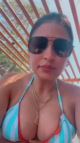 bikini brazilian celebrity cleavage milf gif