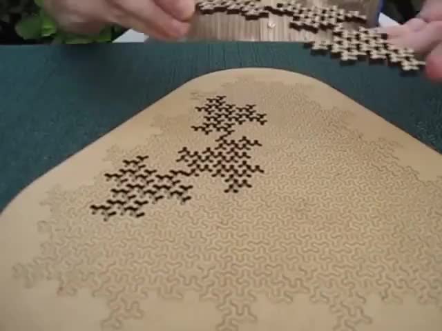 Fractal Jigsaw Puzzle