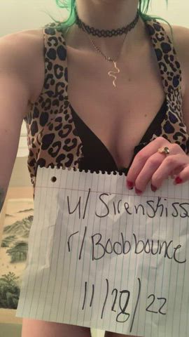 boobs bouncing tits bra gif