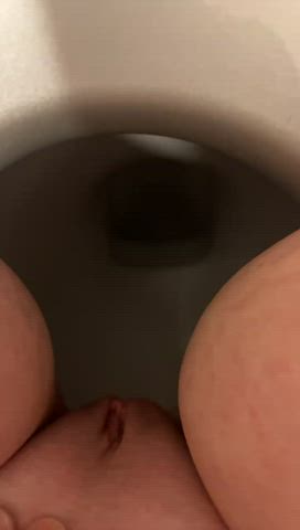 bbw piss pissing pussy pussy lips shaved pussy tight pussy wet pussy gif