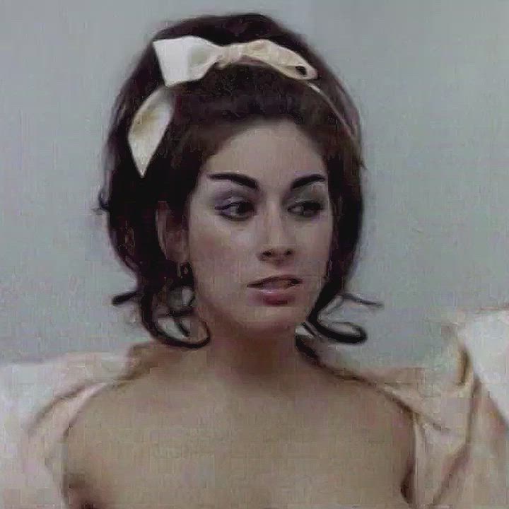 Erica Gavin- Vixen! (1968)