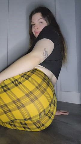 I wanna be your favourite internet slut while you’re stuck at home