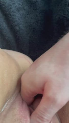 amateur fingering pussy lips pussy spread wet pussy gif