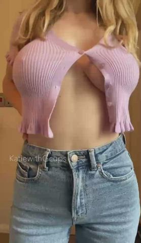 Areolas Big Nipples Big Tits Blonde Bouncing Tits Flashing Jeans Teen gif