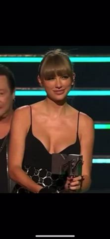 american girls taylor swift gif