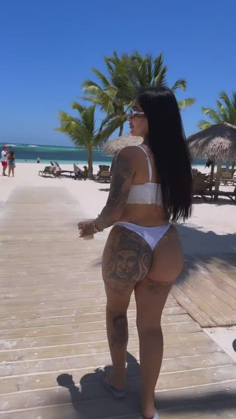 big ass bouncing brazilian gif