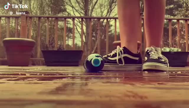 ? #trend #easthetic #asmr #foryourpage #foryou #perte #tiktok #crushingasmr #like
