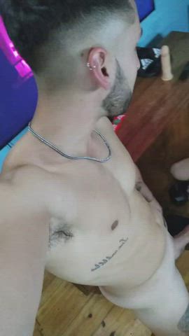 tell me if you can suck me better than him🙊💦🥵 visit my profile for direct
