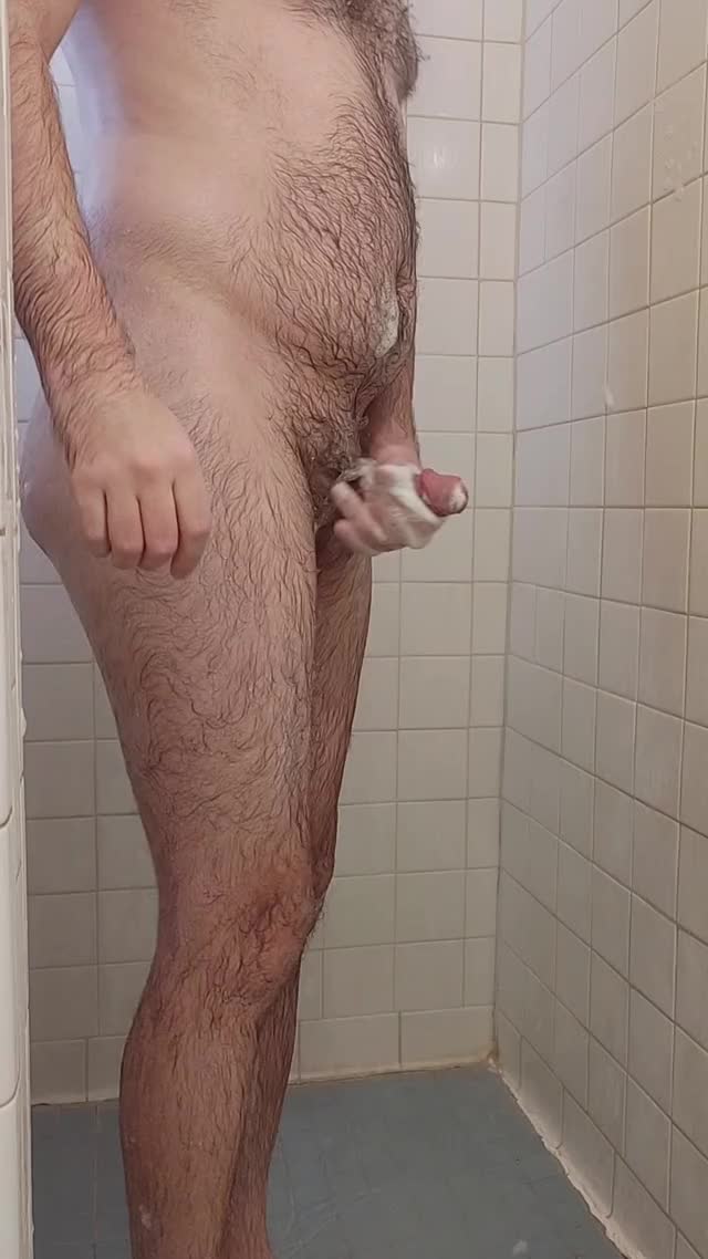 Desperation in the shower [Video]