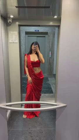 desi natural tits saree gif