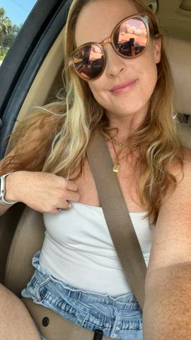 amateur blonde boobs milf natural tits tits amateur-girls gif