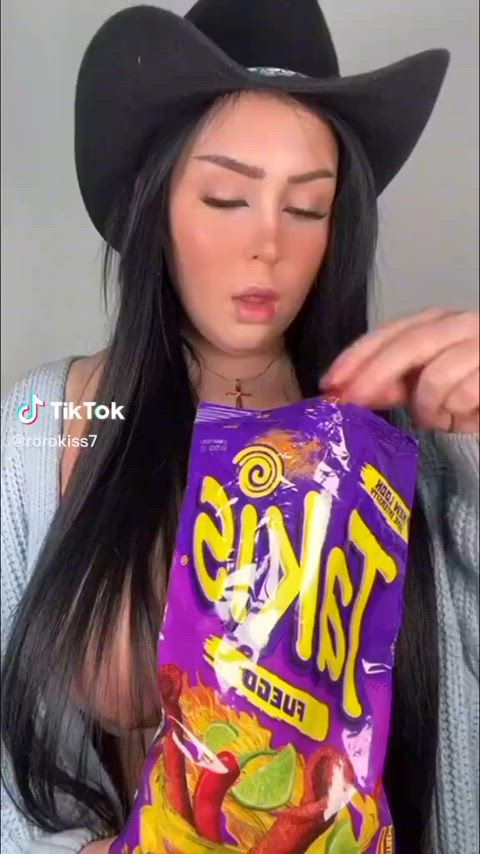 boobs flashing nipples nipslip tiktok r/tiktits gif