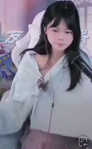 asian big nipples big tits nipples nipslip tits gif