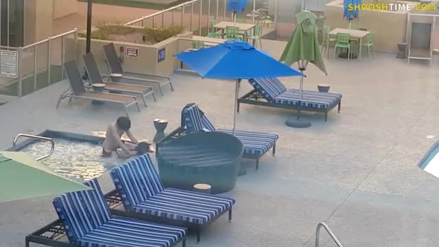 Caught banging the gf in a hotel pool [Load moans in video]