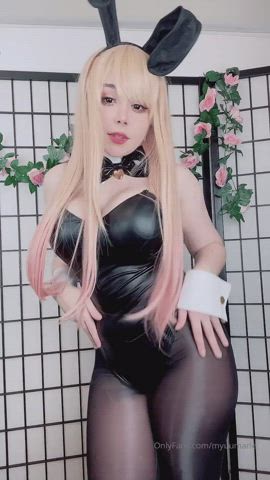 bunny cosplay dancing gif