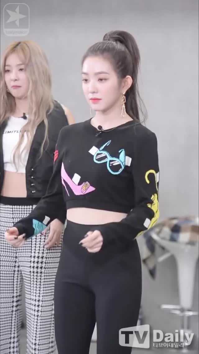 RED VELVET - CelebTV 181216 Irene [TD직캠] 레드벨벳 아이린 '예쁜데 춤까지