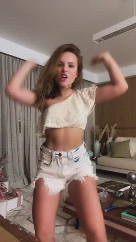 Brazilian Celebrity Dancing Teen TikTok gif