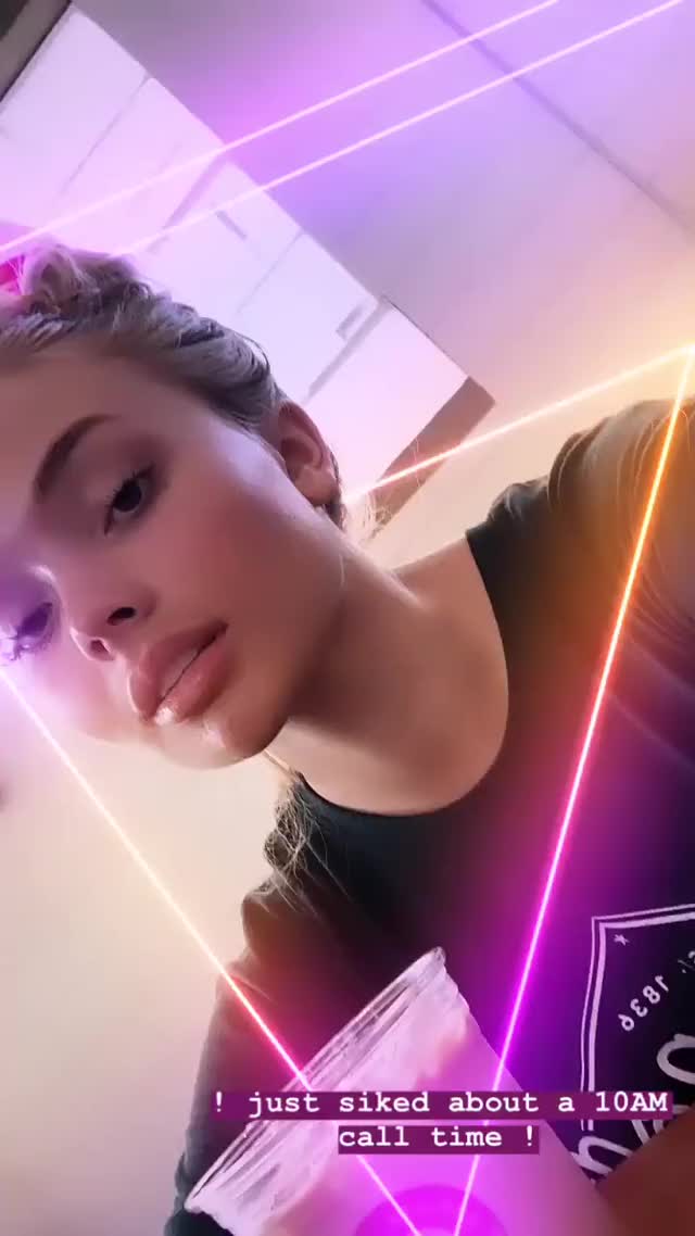 Natalie Alyn Lind