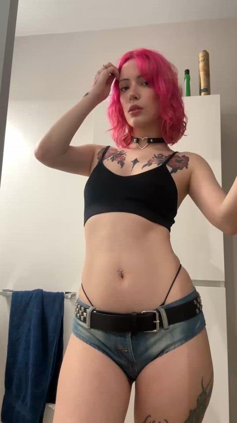 alt alternative ass babe onlyfans tits goth-girls suicide-girls gif