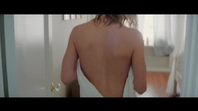 Yvonne Strahovski nude in Manhattan Night