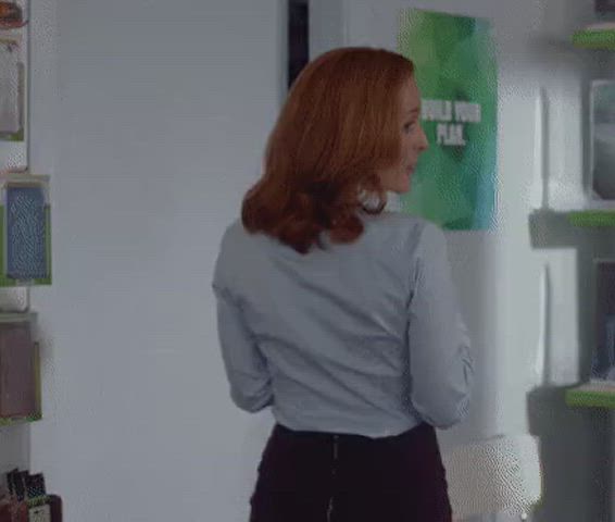 celebrity cleavage gillian anderson gif