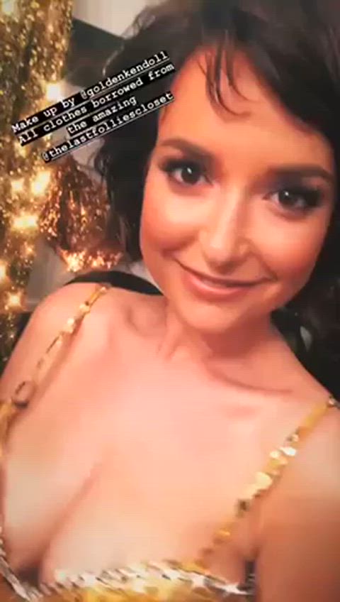 Milana Vayntrub