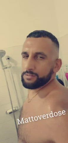 hi habibi, wanna shower together? clean me... my snap: MattOverdose